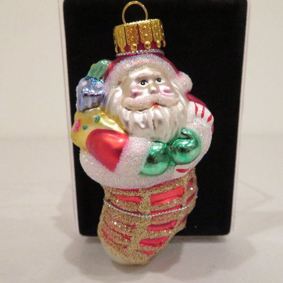Christmas Glass Ornament Santa Handcrafted by Unique Treasure Gift Box Keepsake - Picture 2 of 6